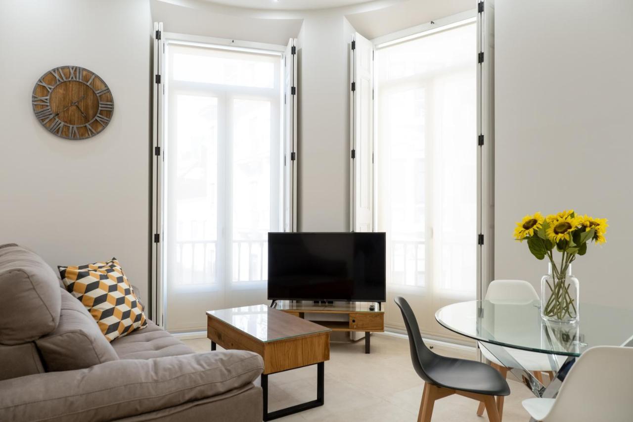 Inmalaga Santos Suites 2 Εξωτερικό φωτογραφία